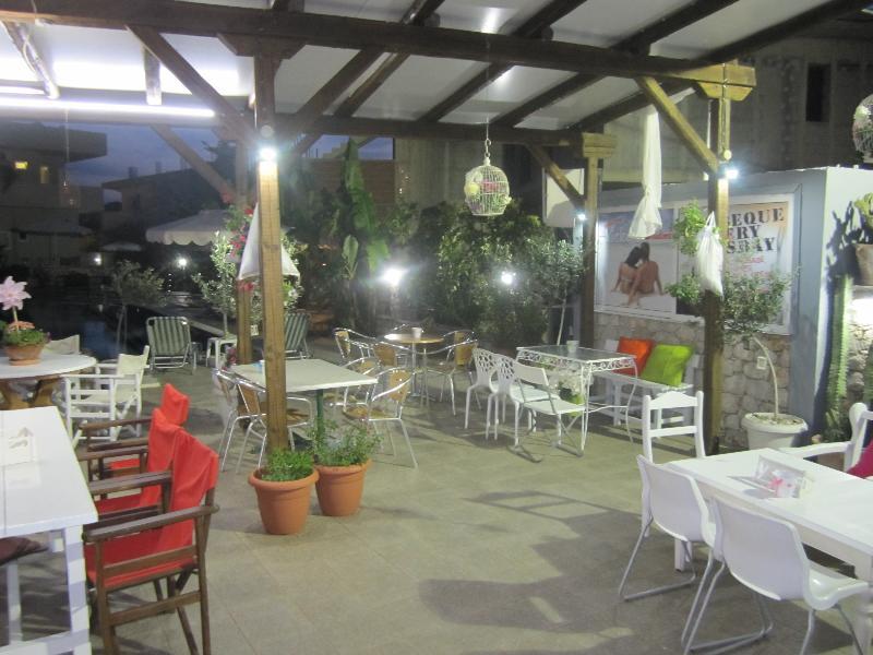 Vickys Studios Faliraki Rhodes City Εξωτερικό φωτογραφία